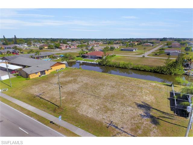 814 Mohawk, Cape Coral, FL 33914