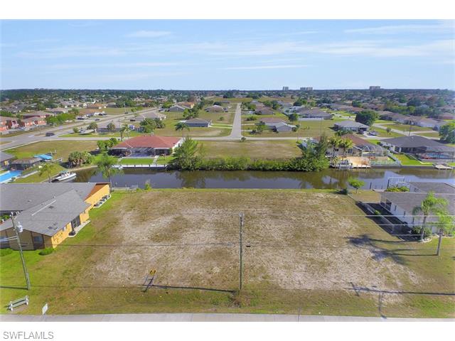 814 Mohawk, Cape Coral, FL 33914
