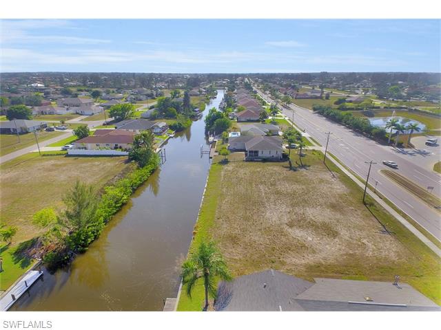 814 Mohawk, Cape Coral, FL 33914