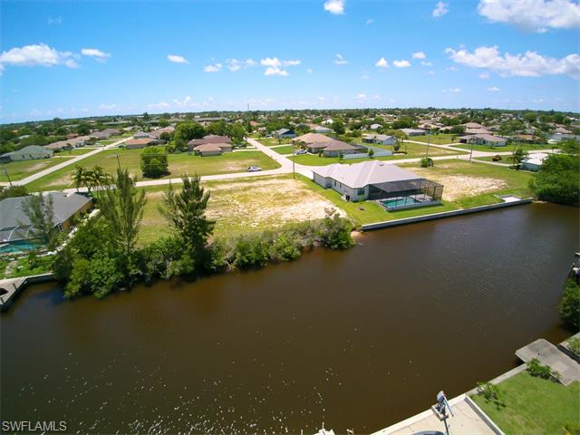4621 SW 11th AVE, Cape Coral, FL 33914