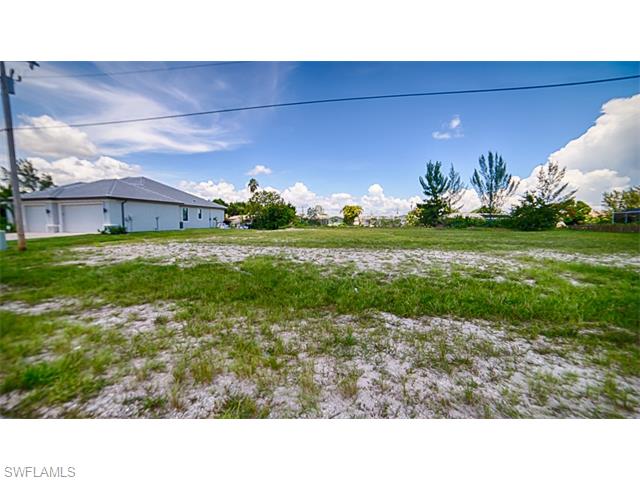 4621 SW 11th AVE, Cape Coral, FL 33914