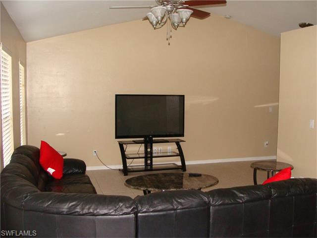 2713 SW 22nd AVE, Cape Coral, FL 33914