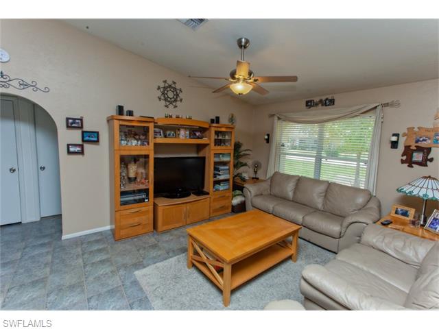 4345 SW 6th PL, Cape Coral, FL 33914