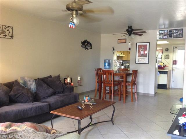 3022 SW 7th PL, Cape Coral, FL 33914