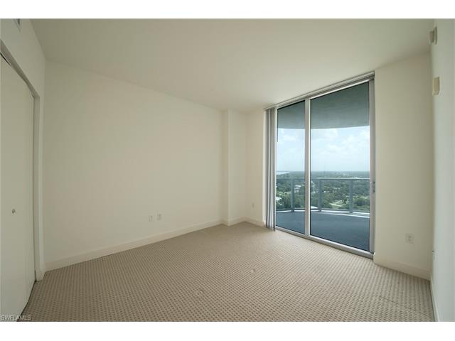 3000 Oasis Grand BLVD, Fort Myers, FL 33916