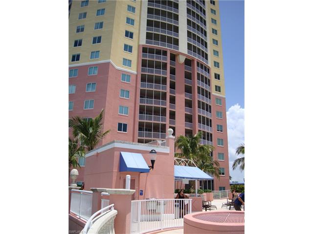 2745 1st ST, Fort Myers, FL 33916