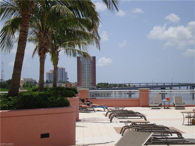 2745 1st ST, Fort Myers, FL 33916