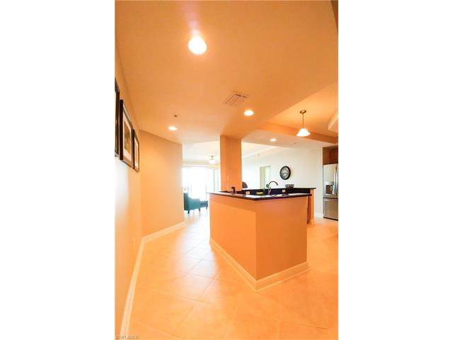 2745 1st ST, Fort Myers, FL 33916