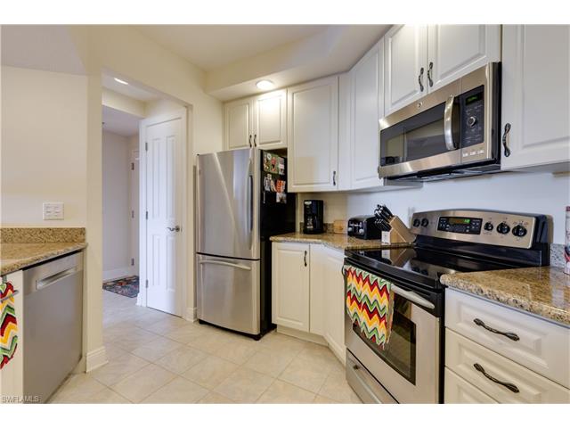 2825 Palm Beach BLVD, Fort Myers, FL 33916