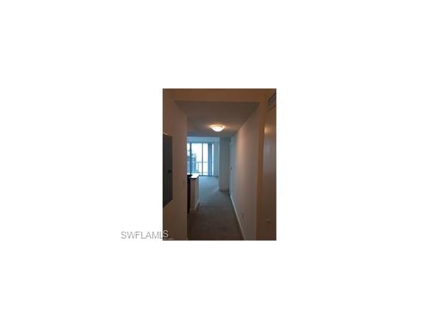 3000 Oasis Grand BLVD, Fort Myers, FL 33916