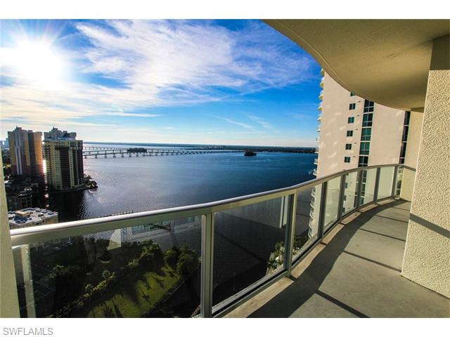 3000 Oasis Grand BLVD, Fort Myers, FL 33916