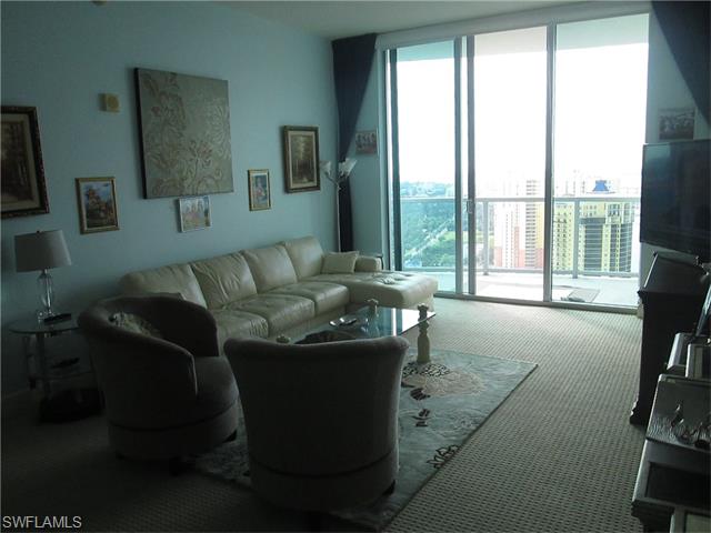 3000 Oasis Grand BLVD, Fort Myers, FL 33916