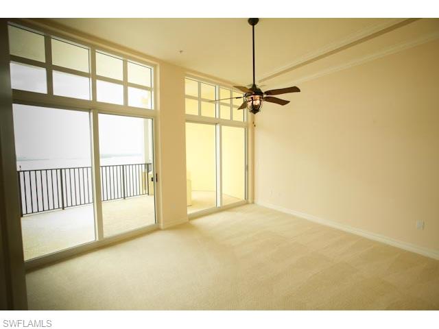 2797 1st ST, Fort Myers, FL 33916
