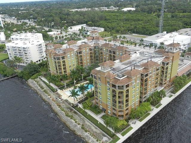 2825 Palm Beach BLVD, Fort Myers, FL 33916