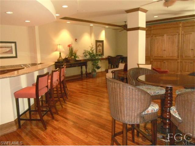 2825 Palm Beach BLVD, Fort Myers, FL 33916