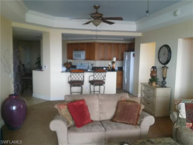 2745 1st ST, Fort Myers, FL 33916
