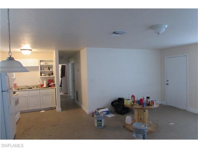 2505 Henderson AVE, Fort Myers, FL 33916