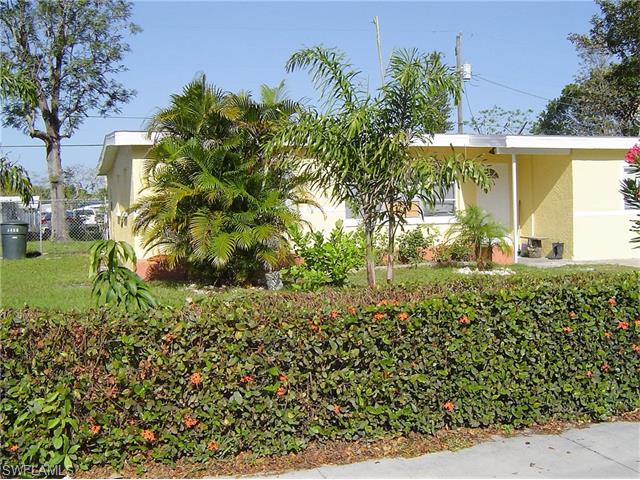 1406 Veronica S Shoemaker BLVD, Fort Myers, FL 33916