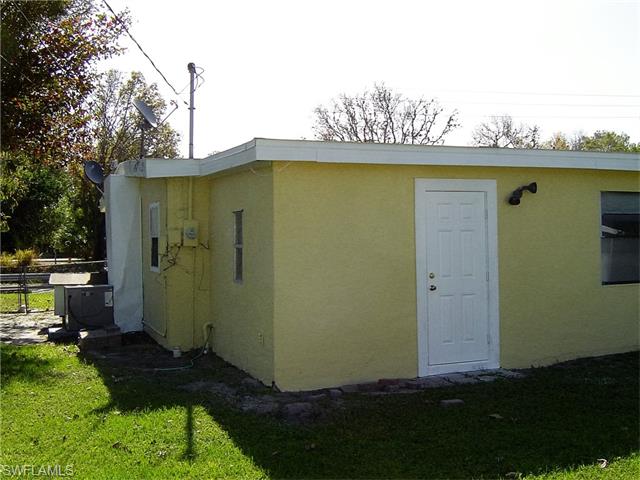 1406 Veronica S Shoemaker BLVD, Fort Myers, FL 33916