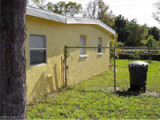 1406 Veronica S Shoemaker BLVD, Fort Myers, FL 33916