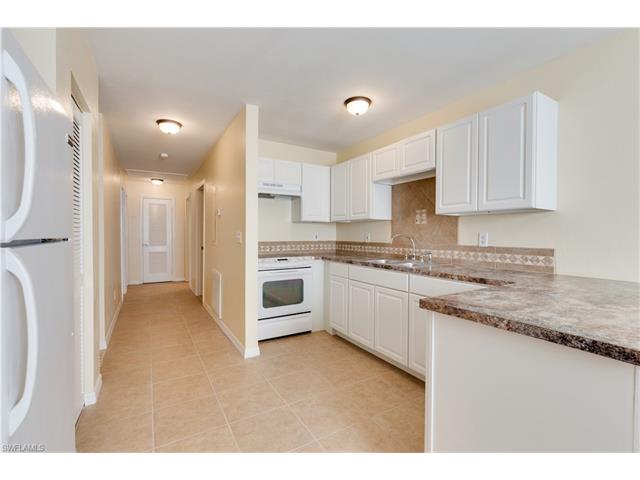2550 Jean Marie CT, Fort Myers, FL 33916