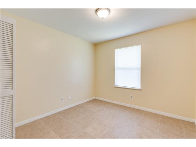 2550 Jean Marie CT, Fort Myers, FL 33916