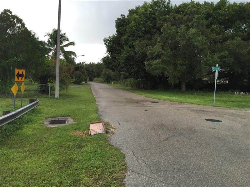 4040 BELL STREET, Fort Myers, FL 33916