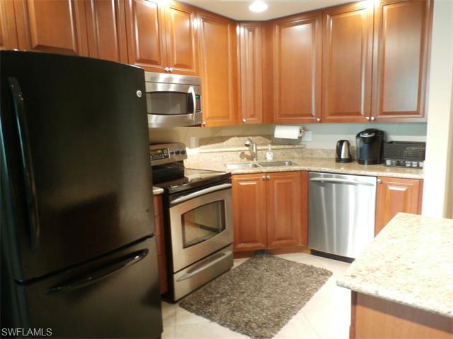 2825Palm Beach Blvd, Fort Myers, FL 33916