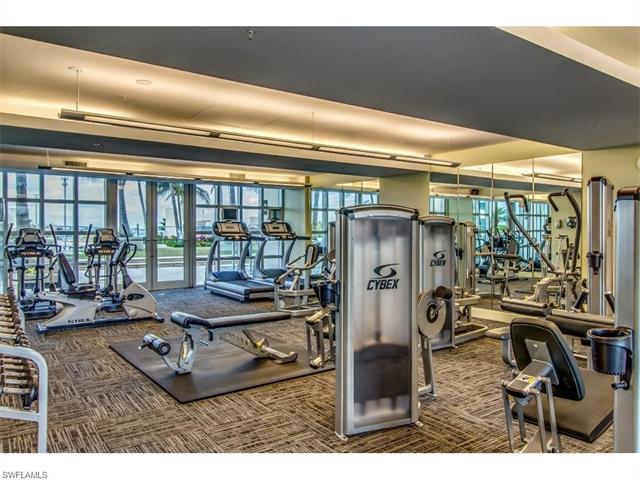 3000 Oasis Grand BLVD, Fort Myers, FL 33916