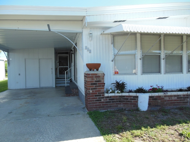 452 Avanti Way Boulevard, N. Fort Myers, FL 33917