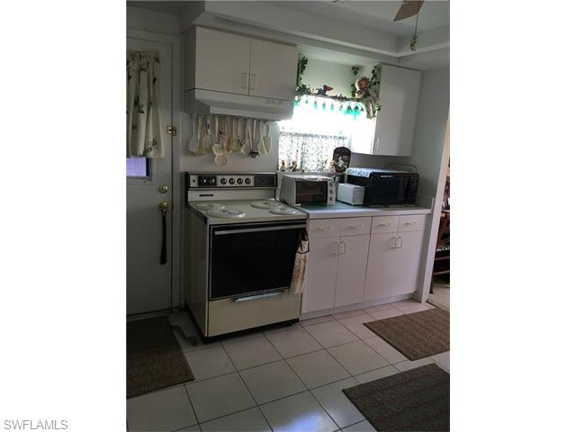 5460 Forest Park DR, North Fort Myers, FL 33917