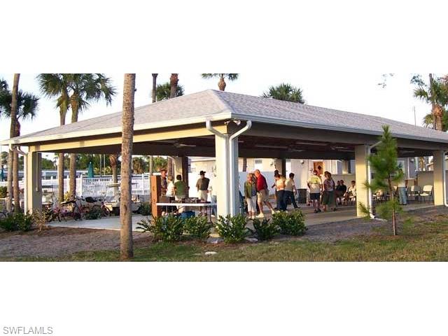 5460 Forest Park DR, North Fort Myers, FL 33917