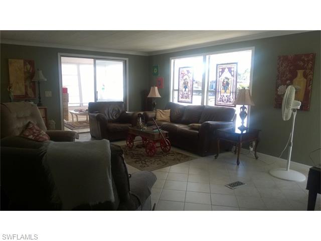 455 Jacaramba CT, North Fort Myers, FL 33917