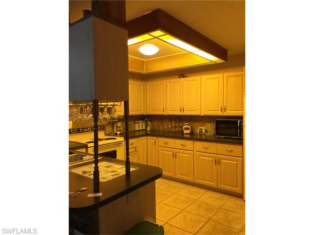 5573 Foxlake DR, North Fort Myers, FL 33917