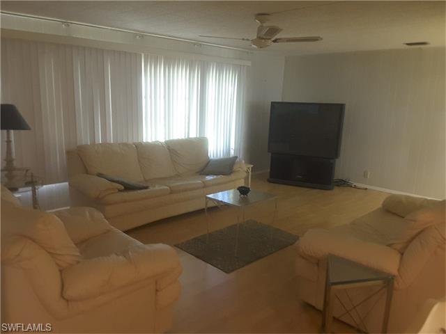 248 Shrub LN N, North Fort Myers, FL 33917