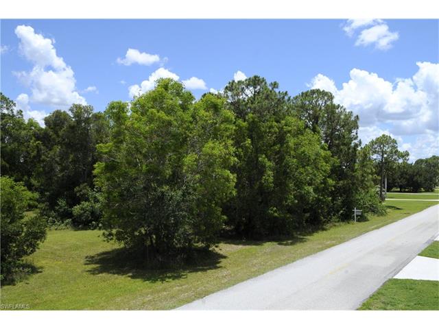 18742 Crosswind AVE, North Fort Myers, FL 33917