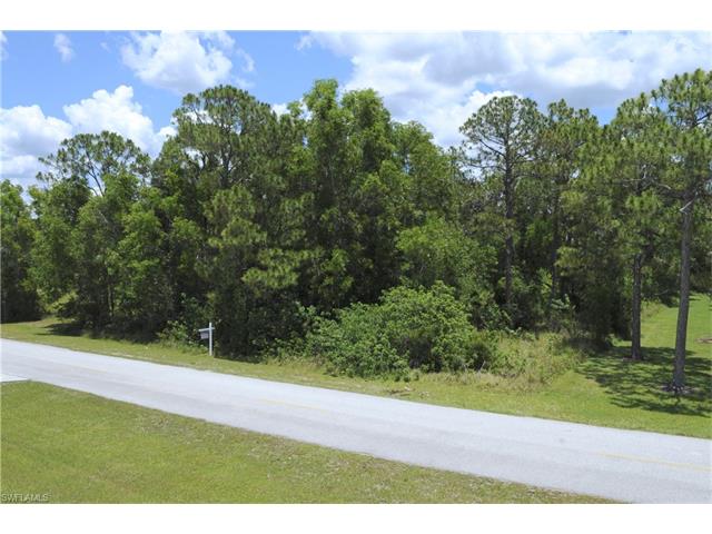 18742 Crosswind AVE, North Fort Myers, FL 33917