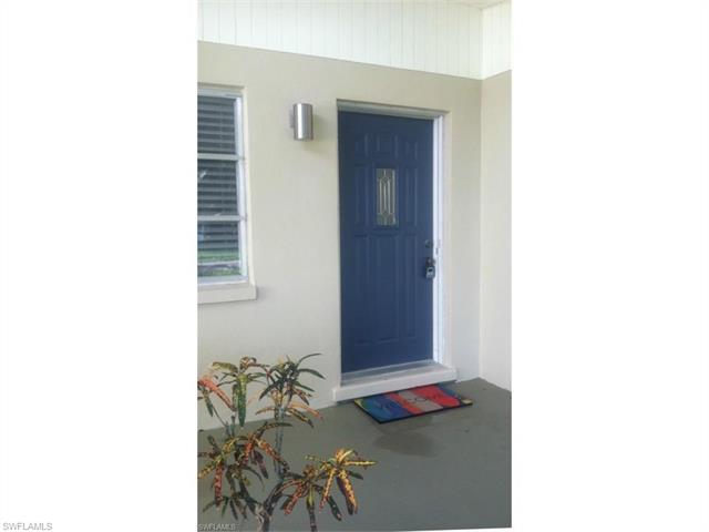 1020 Ione DR, Fort Myers, FL 33919