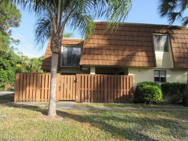5244 Cedarbend DR, Fort Myers, FL 33919