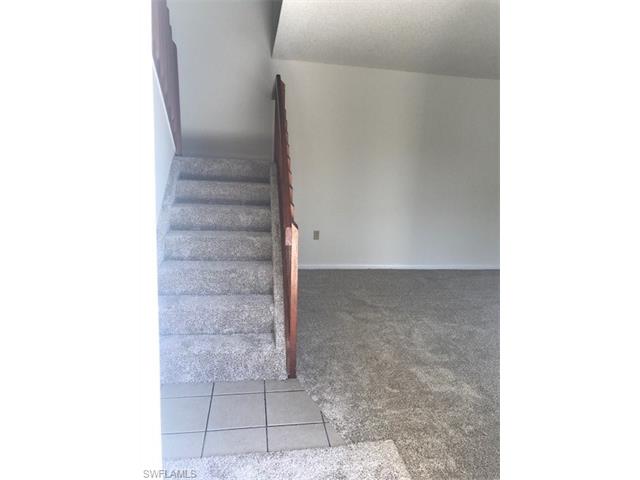 5218 Cedarbend DR, Fort Myers, FL 33919