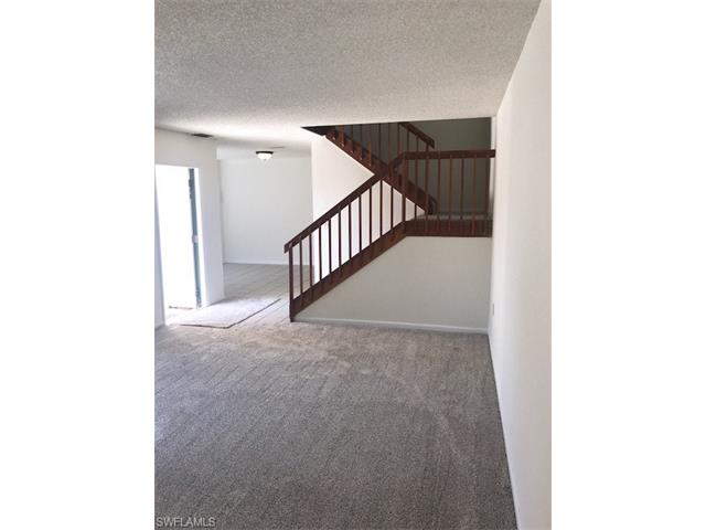 5218 Cedarbend DR, Fort Myers, FL 33919