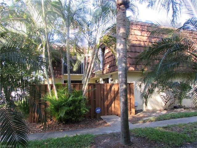 5239 Cedarbend DR, Fort Myers, FL 33919