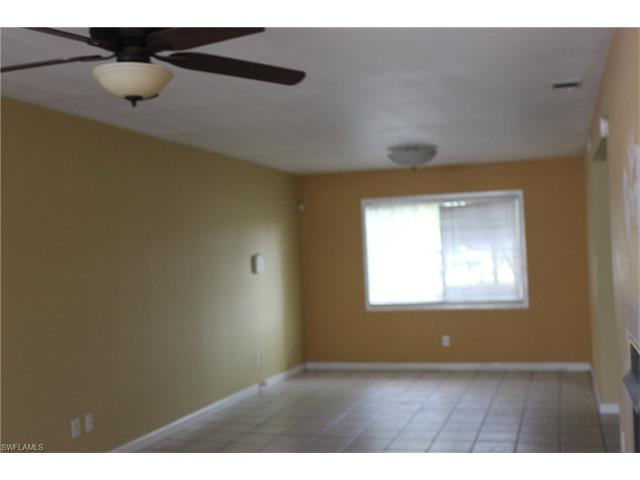 4812 Bluefish CT, Fort Myers, FL 33919