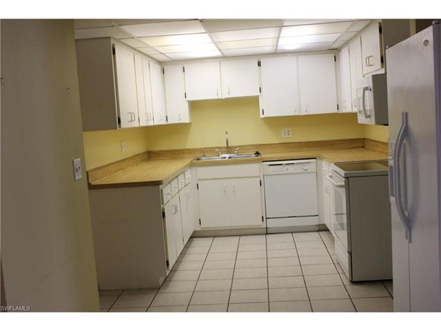 4812 Bluefish CT, Fort Myers, FL 33919