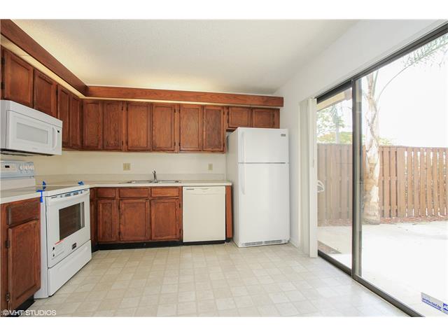 5206Cedarbend Dr, Fort Myers, FL 33919