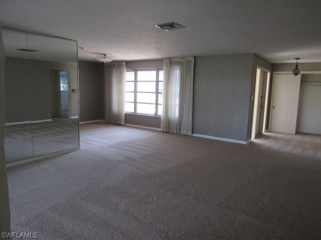 995 Clarellen DR, Fort Myers, FL 33919