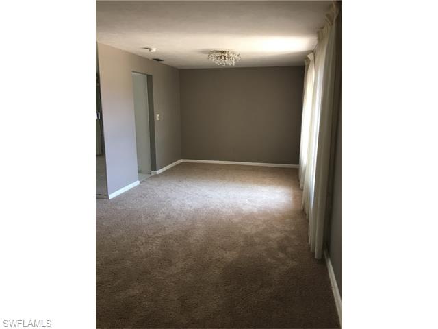 995 Clarellen DR, Fort Myers, FL 33919