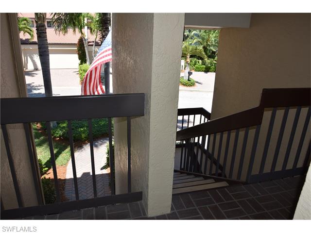 5015 Harbortown LN, Fort Myers, FL 33919