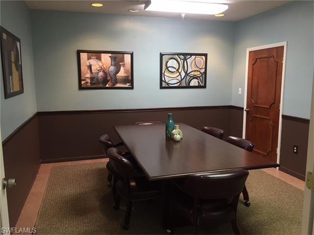 8140 College PKY, Fort Myers, FL 33919