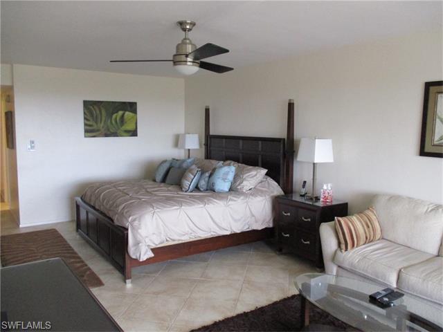 5260 S Landings DR, Fort Myers, FL 33919